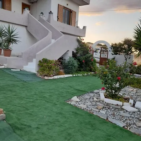 Papadiokampos Maissonete Villa Roussa Limni